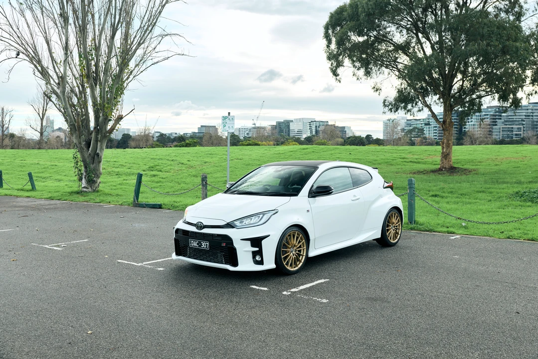 2020 Toyota Yaris - Image 10 of 31
