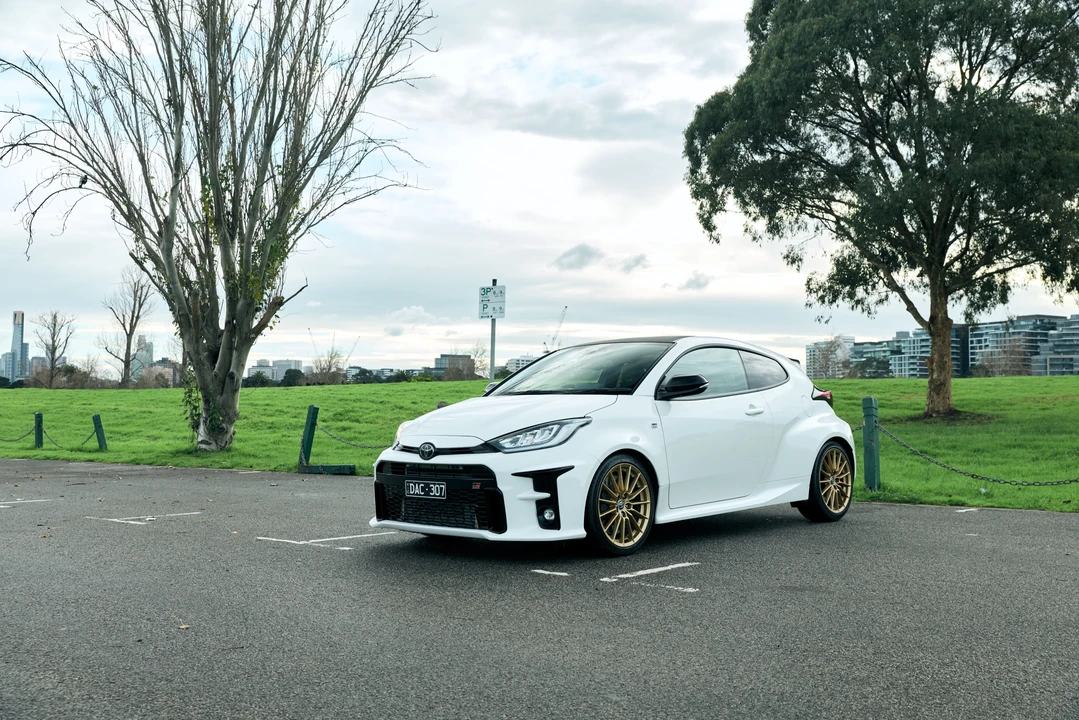 2020 Toyota Yaris - Image 3 of 31