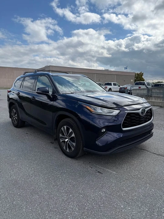 2020 Toyota Highlander - Image 3 of 13