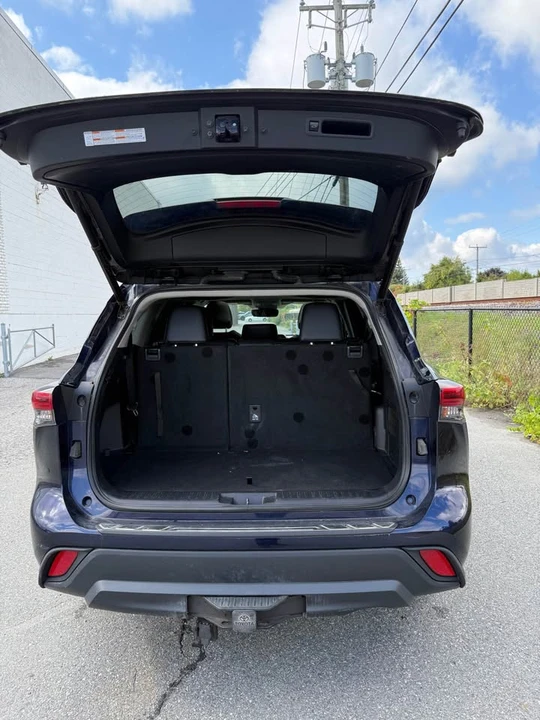 2020 Toyota Highlander - Image 7 of 13