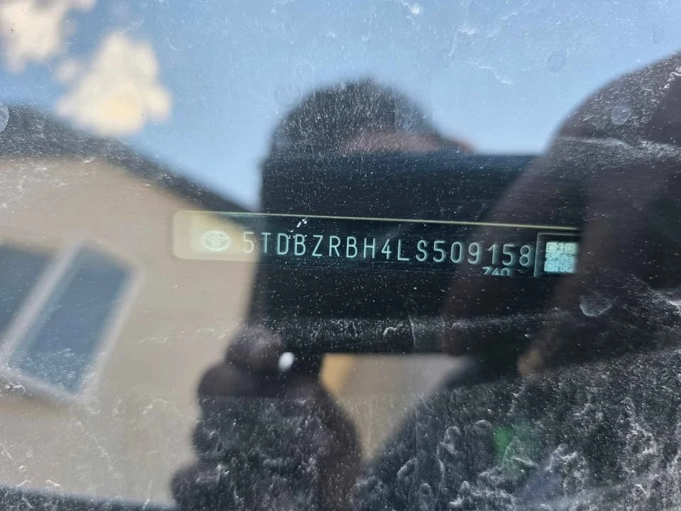2020 Toyota Highlander - Image 4 of 5