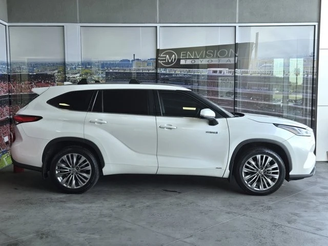 2020 Toyota Highlander - Image 4 of 12