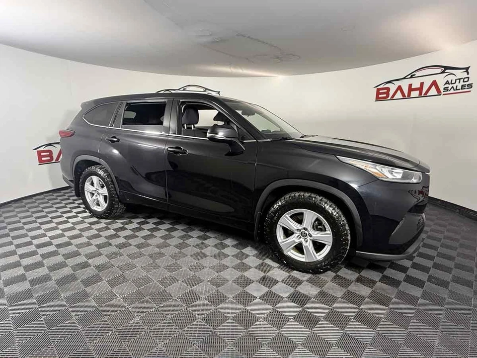 2020 Toyota Highlander - Image 15 of 31