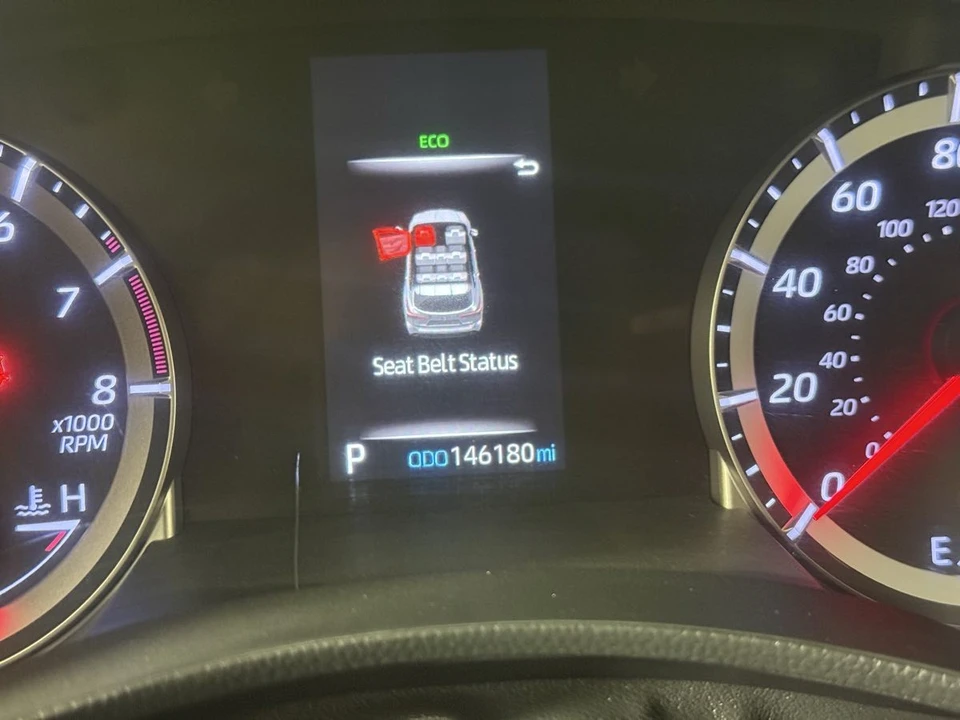 2020 Toyota Highlander - Image 26 of 31