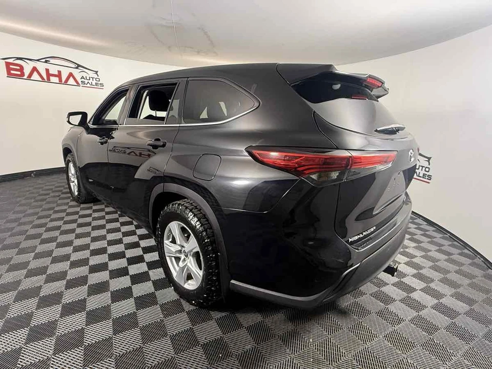 2020 Toyota Highlander - Image 9 of 31
