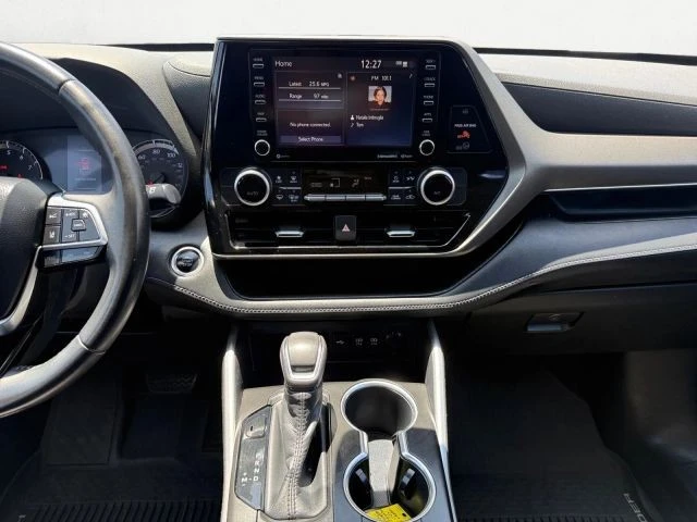 2020 Toyota Highlander - Image 13 of 21
