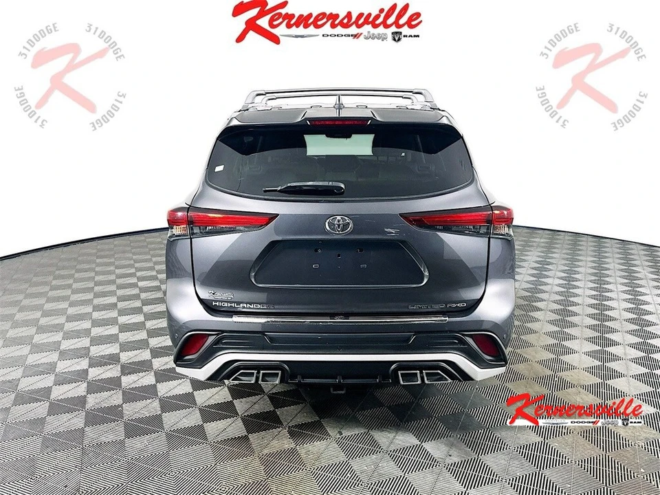 2020 Toyota Highlander - Image 6 of 12