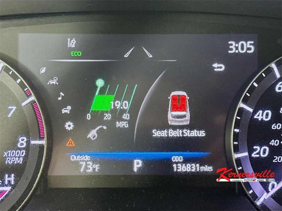 2020 Toyota Highlander - Image 15 of 21