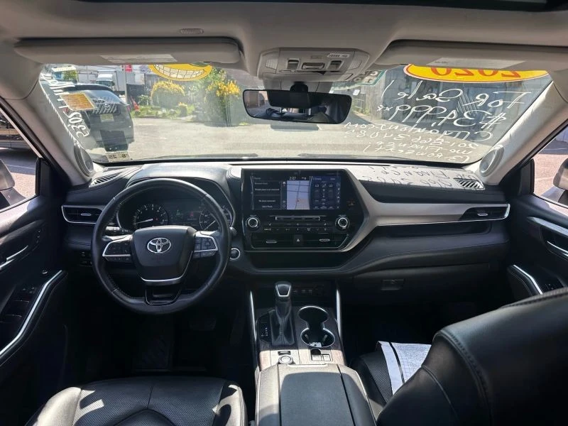 2020 Toyota Highlander - Image 12 of 12