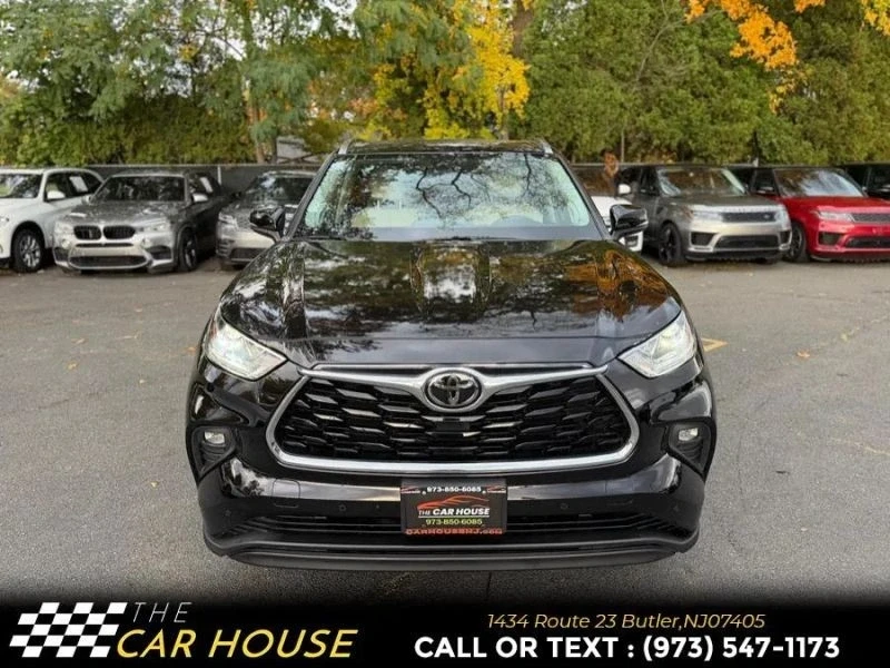 2020 Toyota Highlander - Image 4 of 12