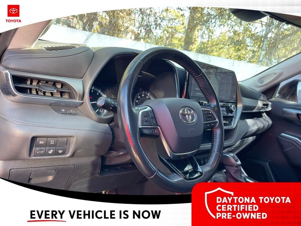 2020 Toyota Highlander - Image 6 of 10