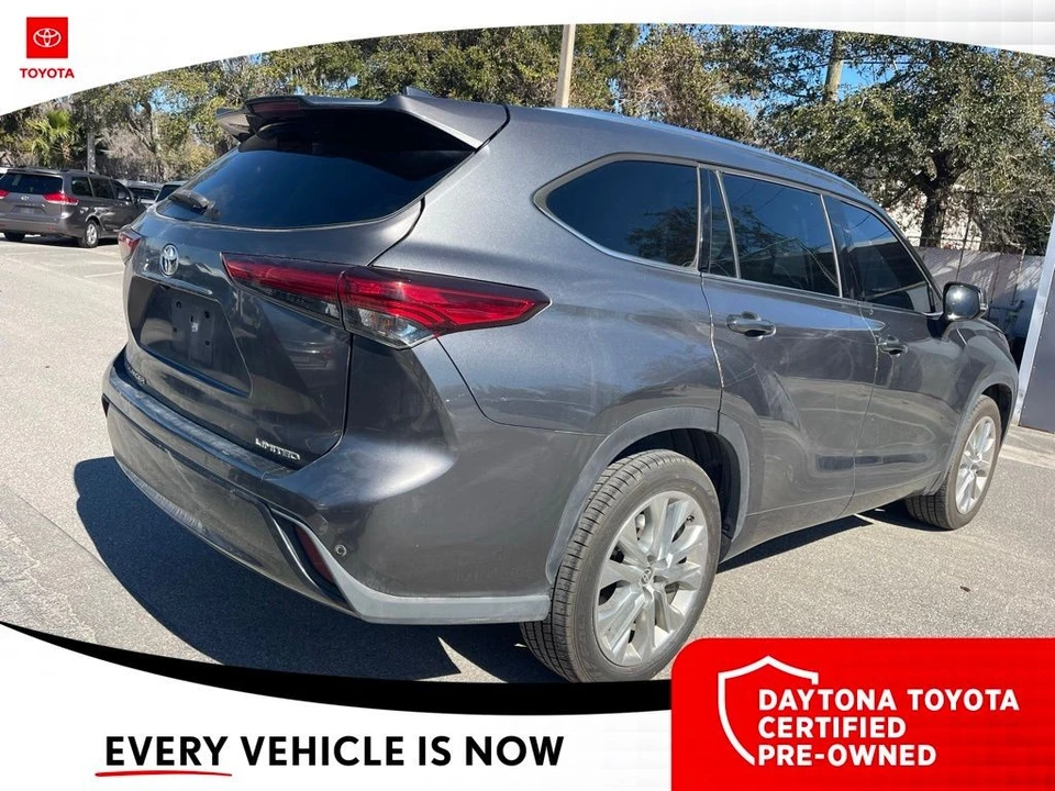 2020 Toyota Highlander - Image 5 of 10