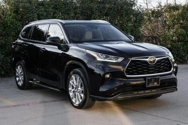 2020 Toyota Highlander - Image 6 of 21