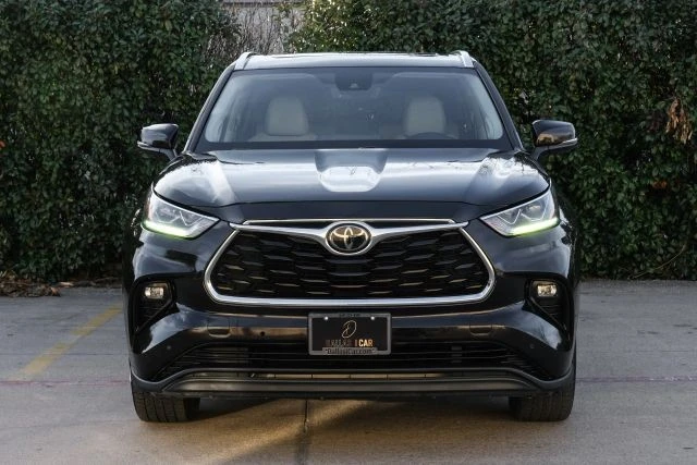 2020 Toyota Highlander - Image 5 of 21
