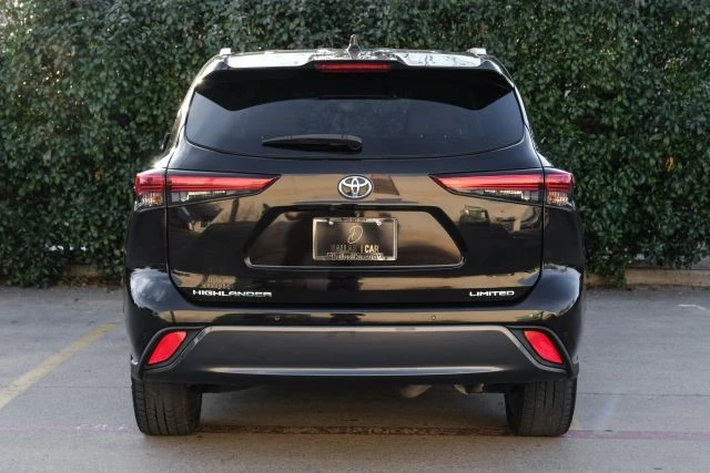 2020 Toyota Highlander - Image 9 of 21