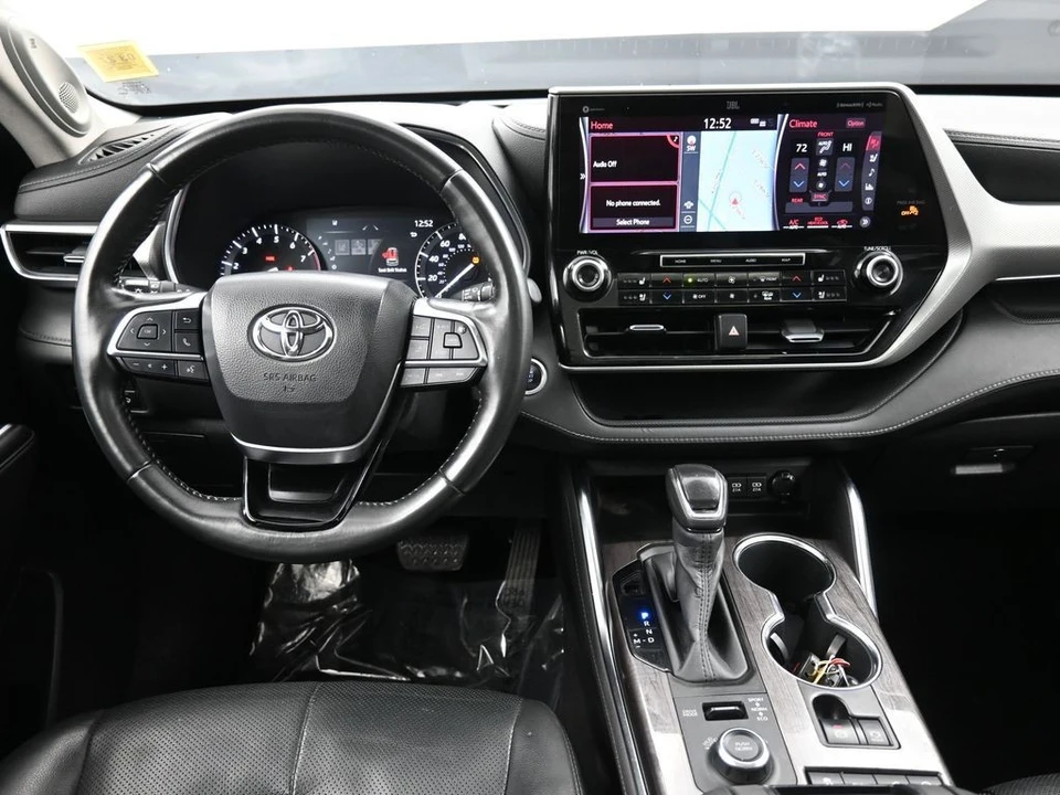 2020 Toyota Highlander - Image 21 of 21