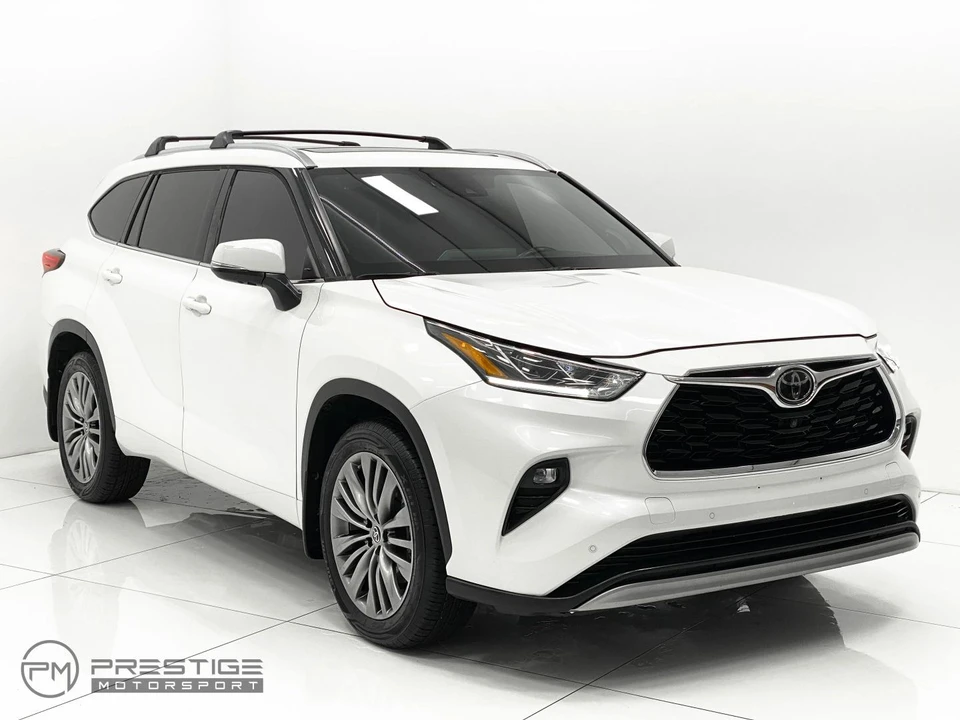 2020 Toyota Highlander - Image 7 of 12