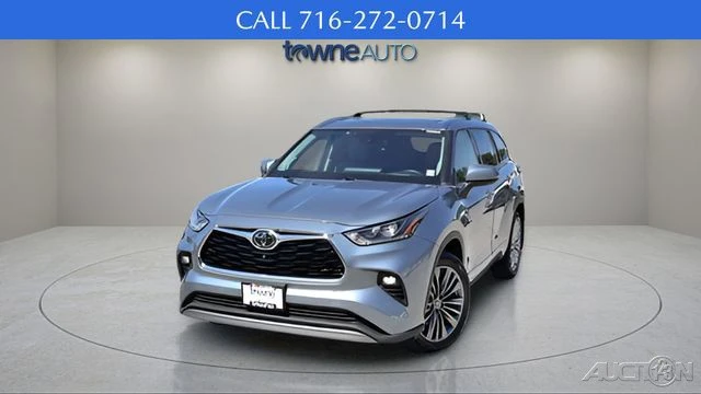 2020 Toyota Highlander - Image 9 of 21