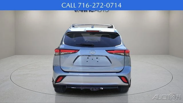 2020 Toyota Highlander - Image 4 of 21