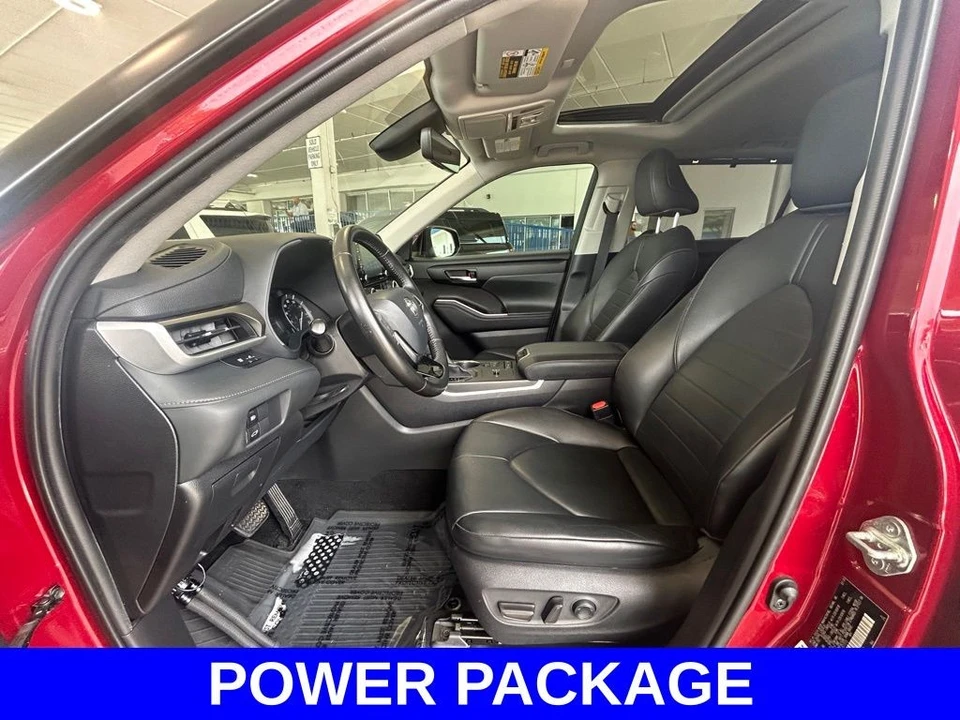 2020 Toyota Highlander - Image 9 of 12