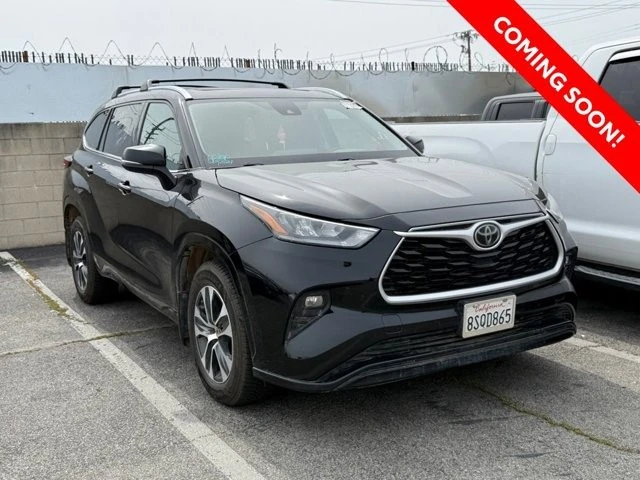 2020 Toyota Highlander - Image 3 of 9
