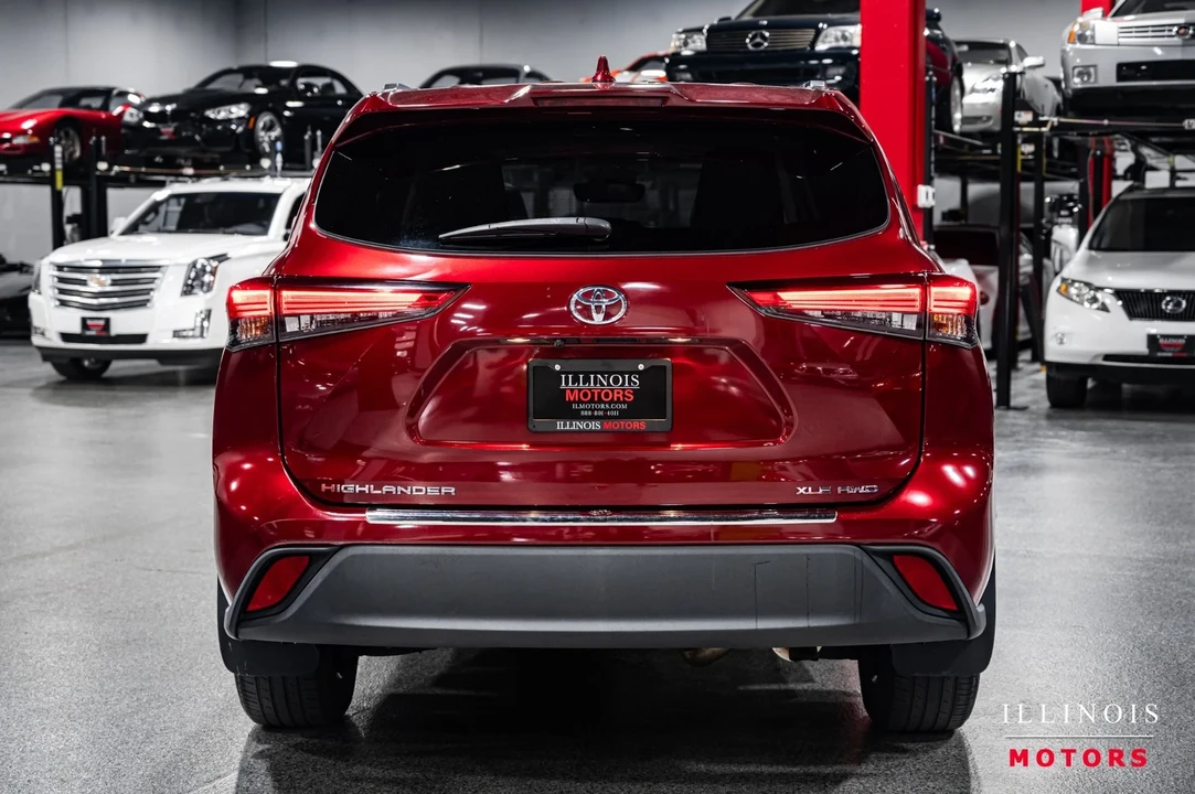 2020 Toyota Highlander - Image 4 of 21