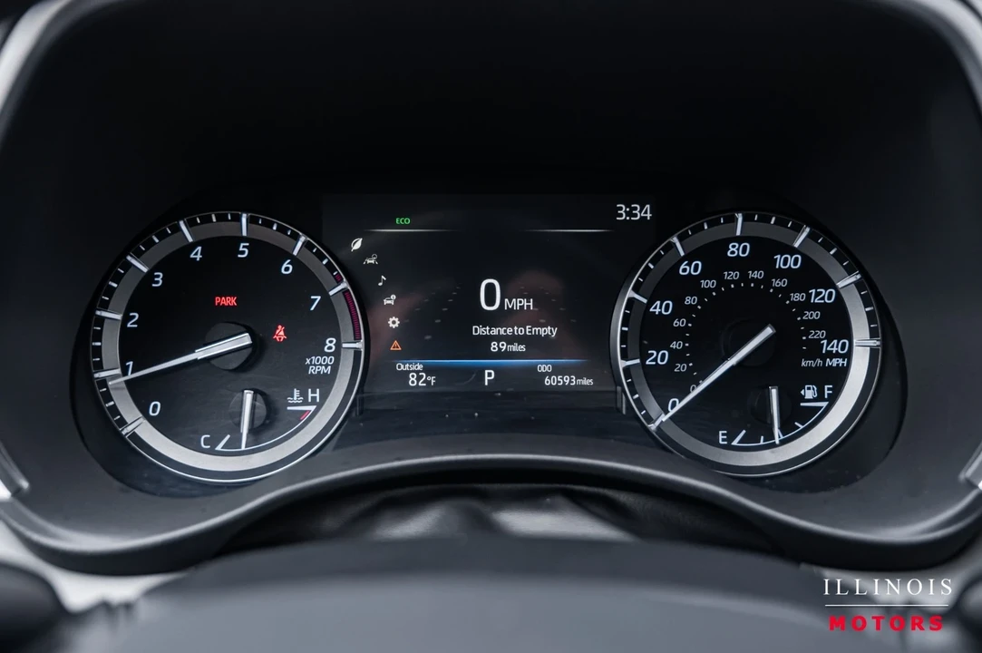 2020 Toyota Highlander - Image 18 of 21