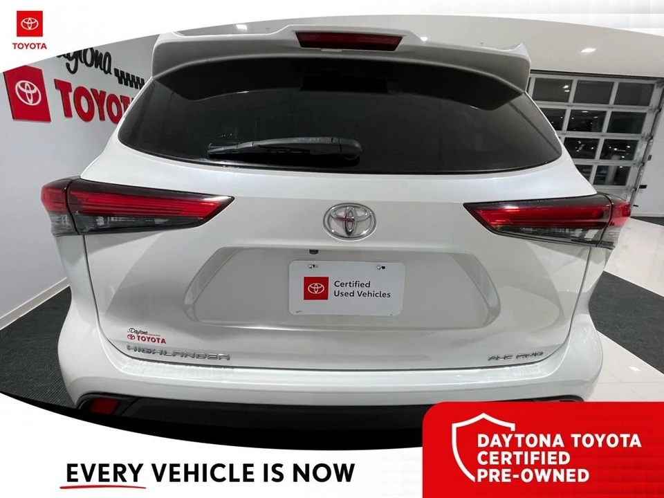 2020 Toyota Highlander - Image 11 of 12