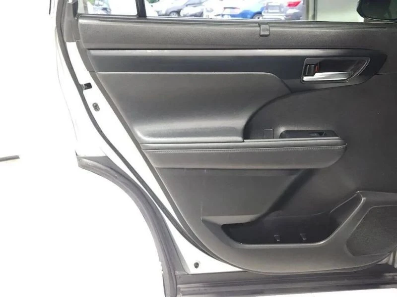 2020 Toyota Highlander - Image 12 of 12