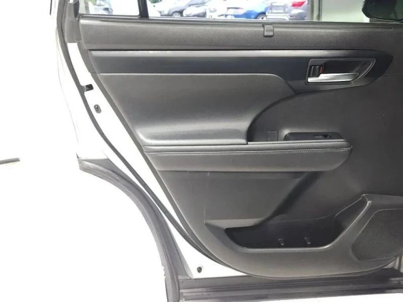 2020 Toyota Highlander - Image 12 of 12