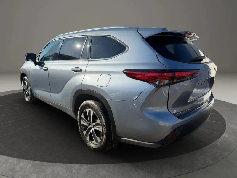 2020 Toyota Highlander - Image 6 of 12