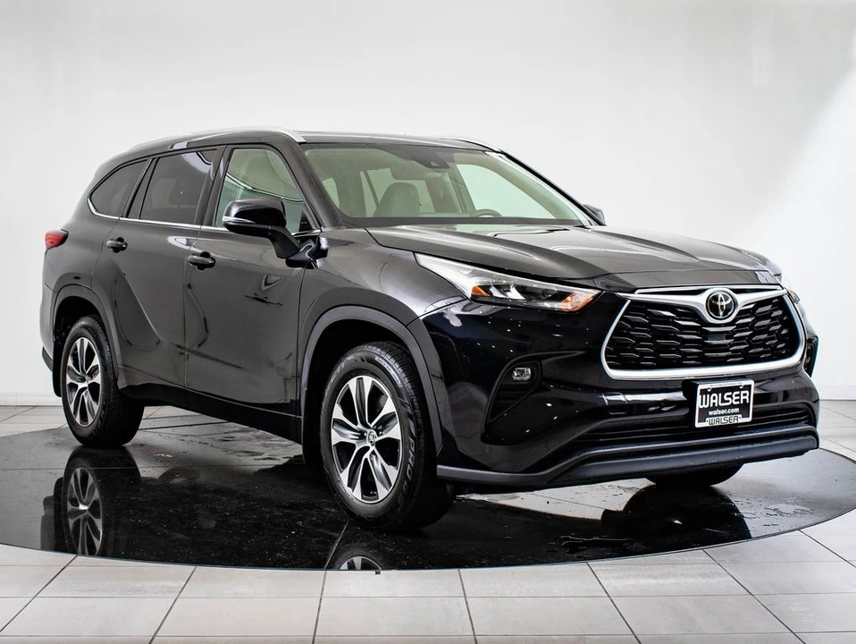 2020 Toyota Highlander - Image 5 of 21