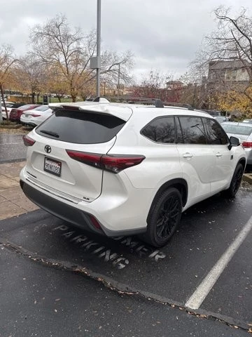 2020 Toyota Highlander - Image 4 of 5