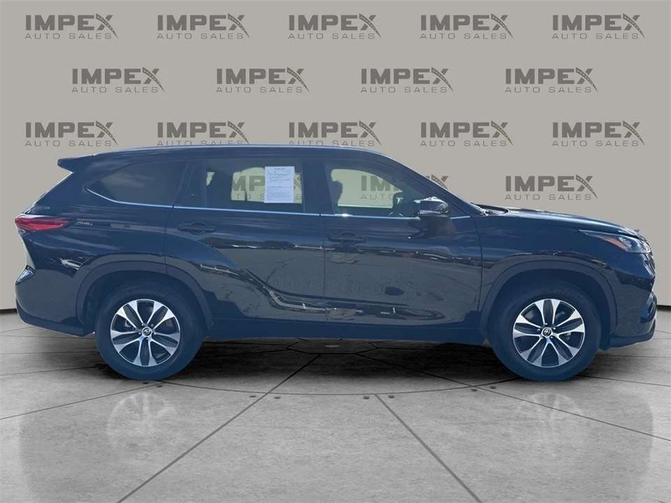 2020 Toyota Highlander - Image 6 of 12