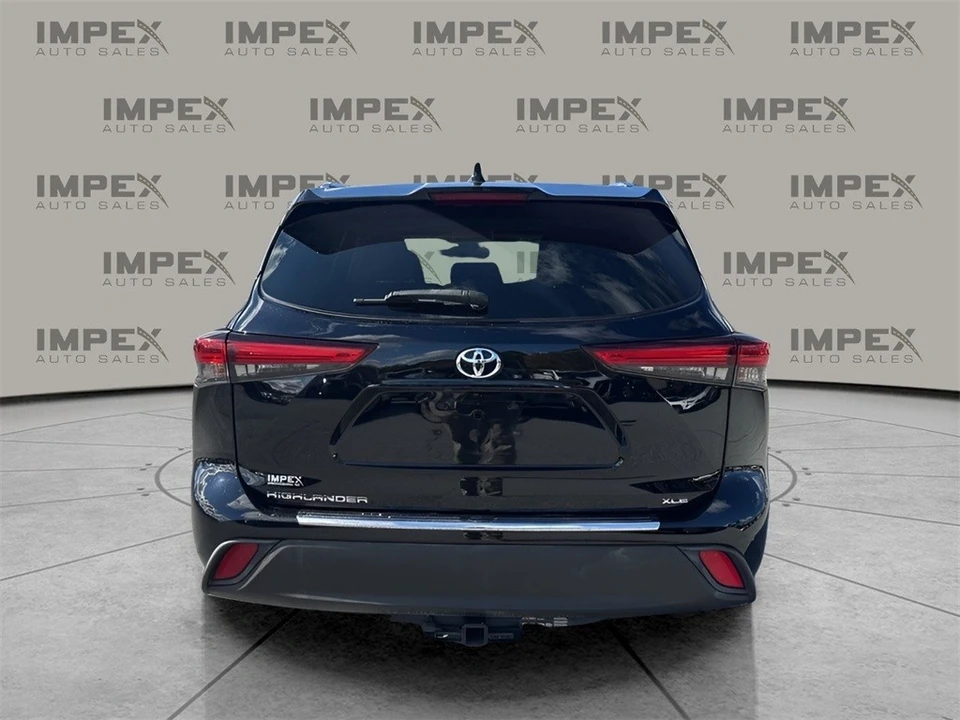 2020 Toyota Highlander - Image 4 of 12