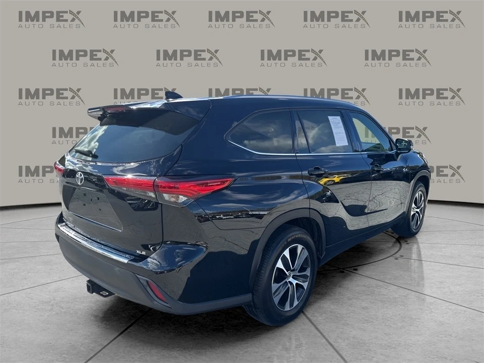 2020 Toyota Highlander - Image 5 of 12