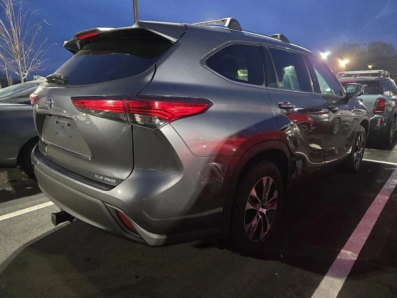 2020 Toyota Highlander - Image 4 of 4