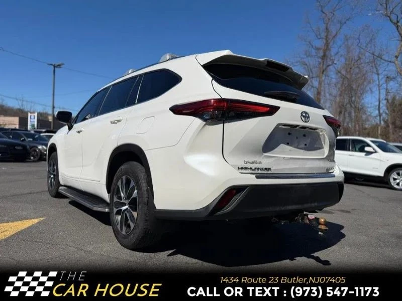 2020 Toyota Highlander - Image 12 of 12