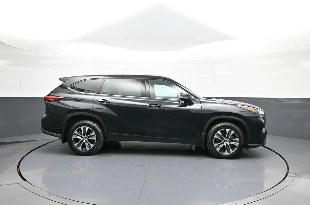 2020 Toyota Highlander - Image 5 of 21