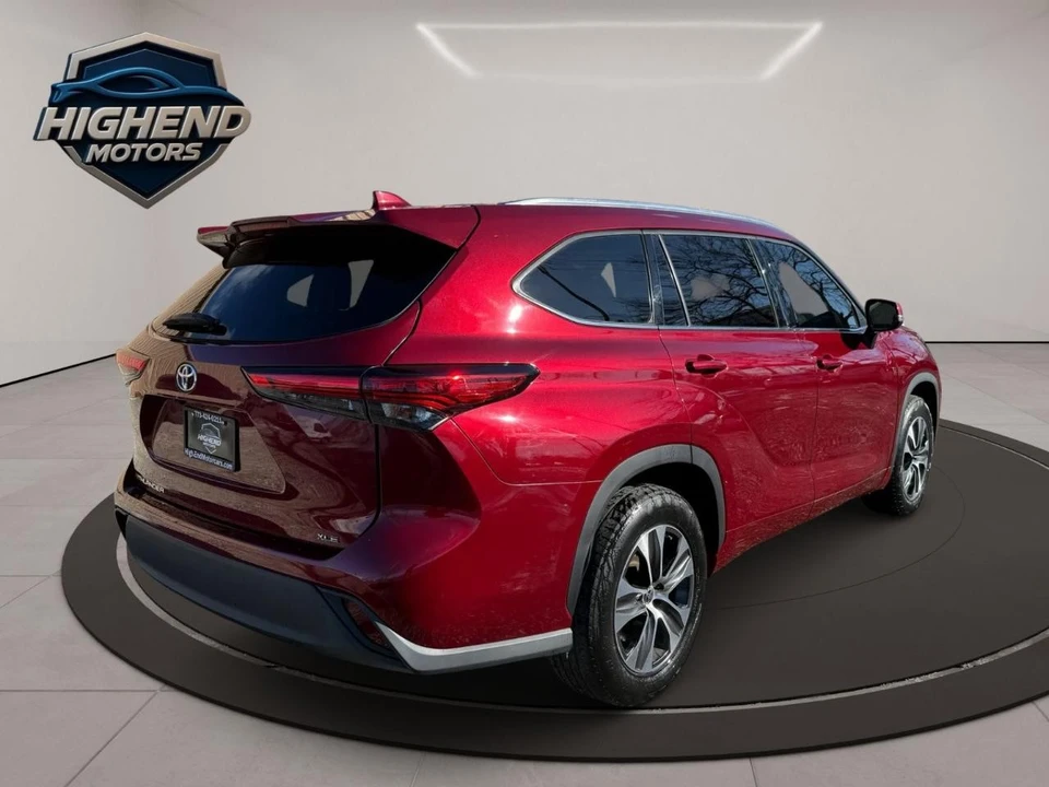 2020 Toyota Highlander - Image 8 of 31