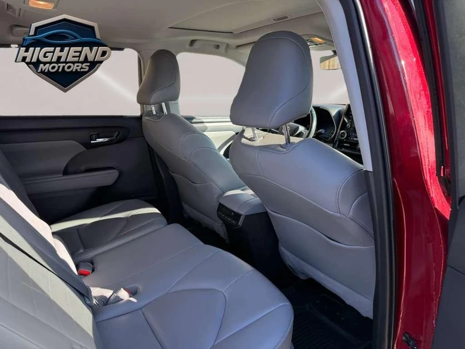 2020 Toyota Highlander - Image 21 of 31