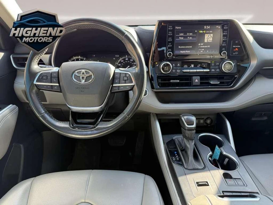 2020 Toyota Highlander - Image 28 of 31