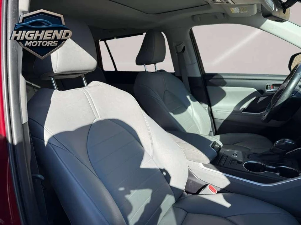 2020 Toyota Highlander - Image 25 of 31