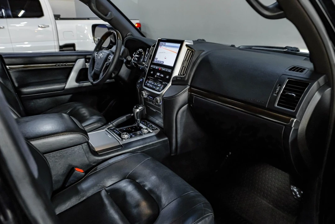 2020 Toyota J200 Land Cruiser - Image 20 of 31