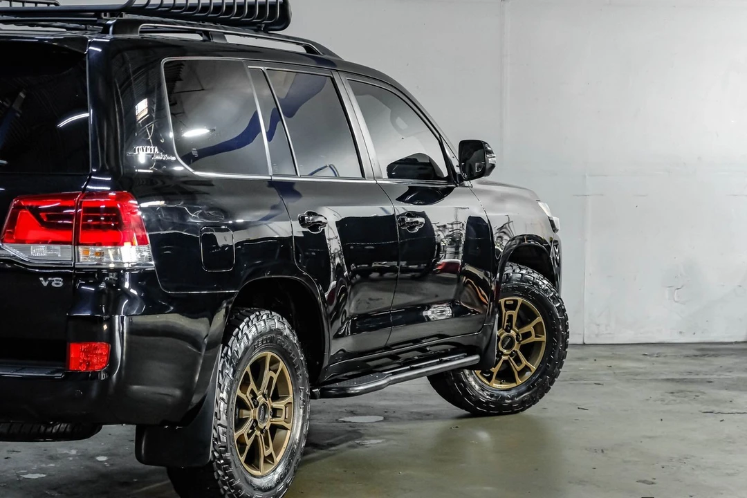 2020 Toyota J200 Land Cruiser - Image 14 of 31