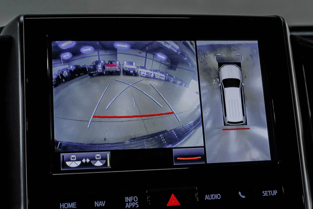 2020 Toyota J200 Land Cruiser - Image 30 of 31
