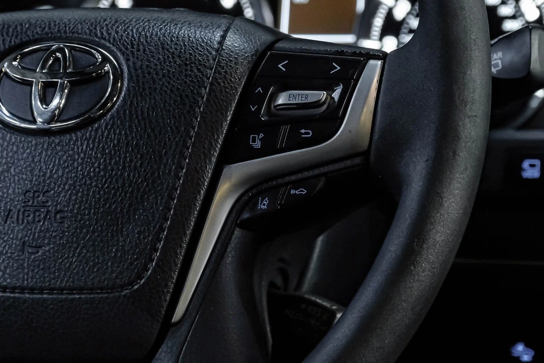 2020 Toyota J200 Land Cruiser - Image 25 of 31