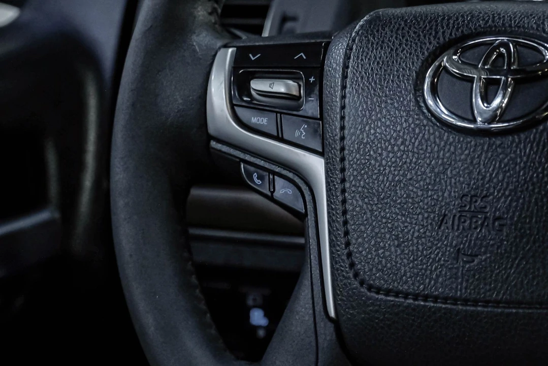2020 Toyota J200 Land Cruiser - Image 24 of 31