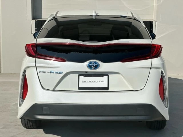 2020 Toyota Prius 4th Gen - Image 4 of 21