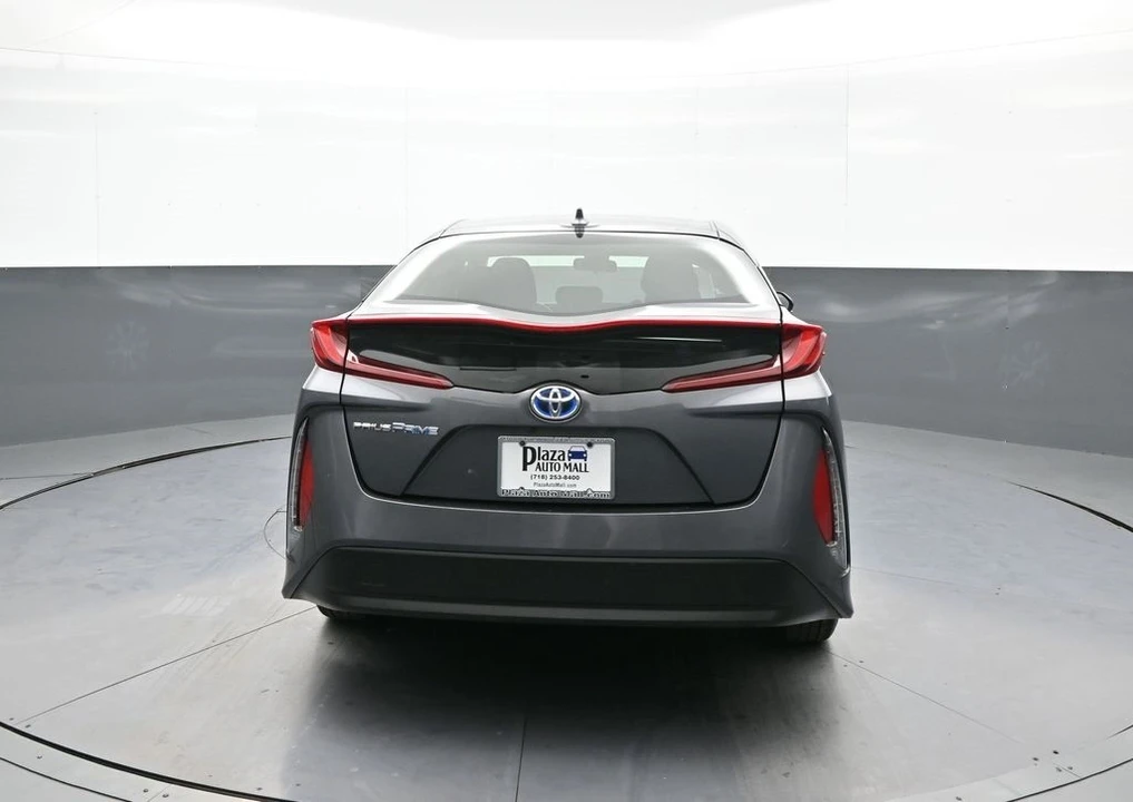 2020 Toyota Prius 4th Gen - Image 7 of 12